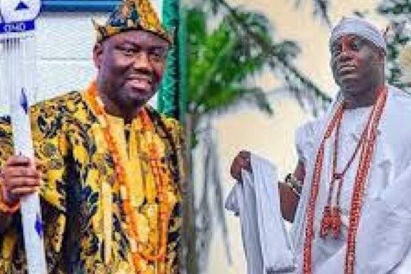 Alafin of Oyo Vs Oni of Ife